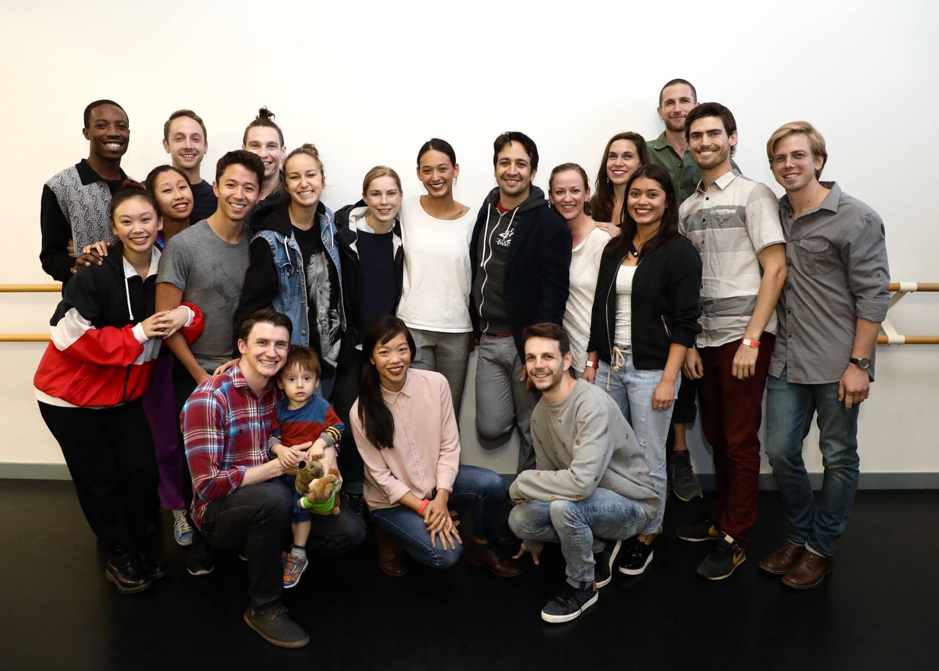 Lin-Manuel Miranda with members of Hubbard Street’s main company and Hubbard Street 2. Photo by Todd Rosenberg.