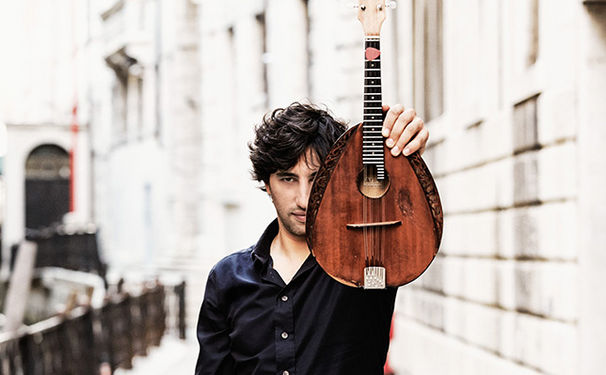 Avi Avital, mandolin | Photo by Harald Hoffmann/Deutsche Gramophon
