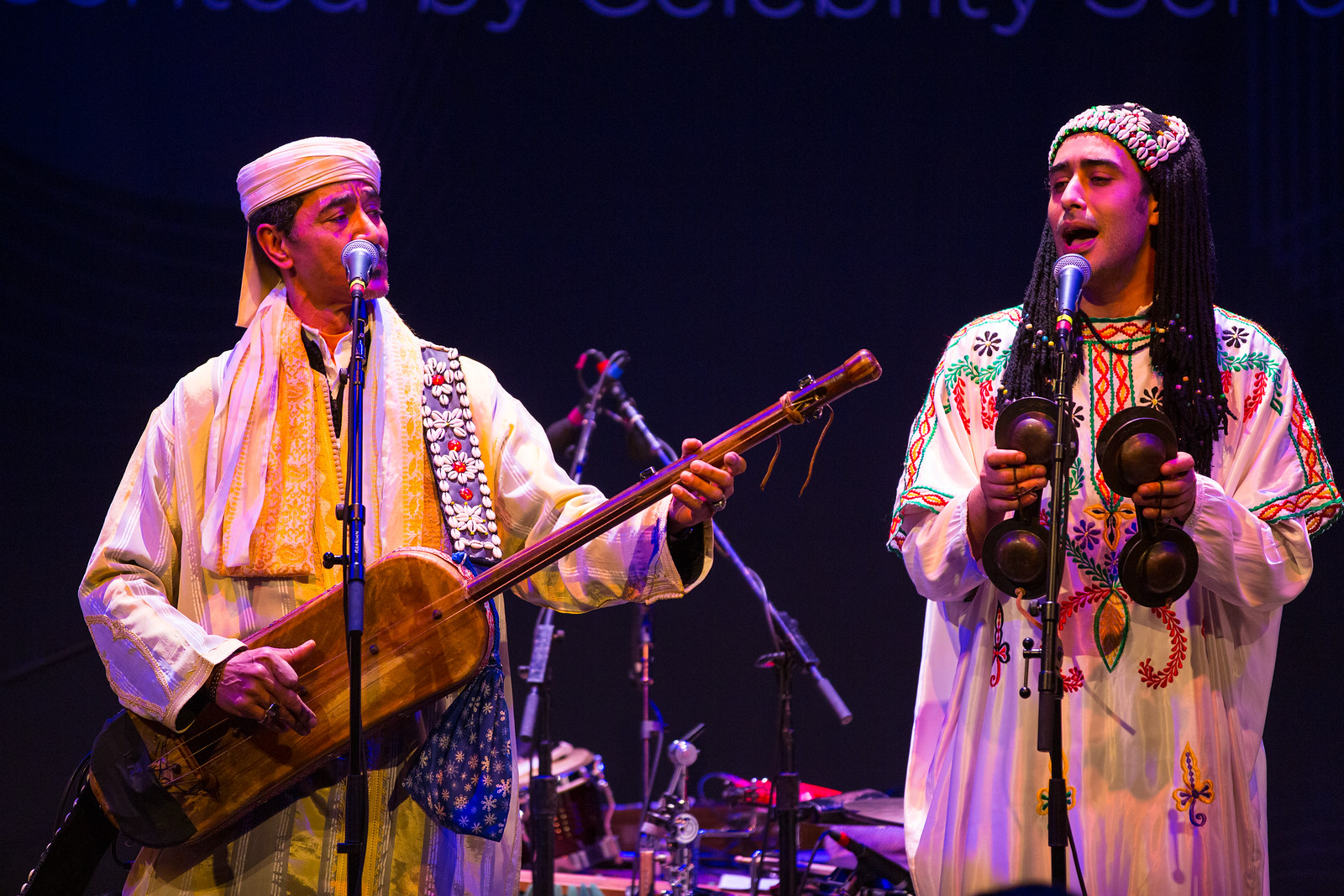 Maâlem Hassan Ben Jaafer on the Sintir, and Ahmed Jeriouda on the Qraqeb, both of Innov Gnawa at Stave Sessions 2016