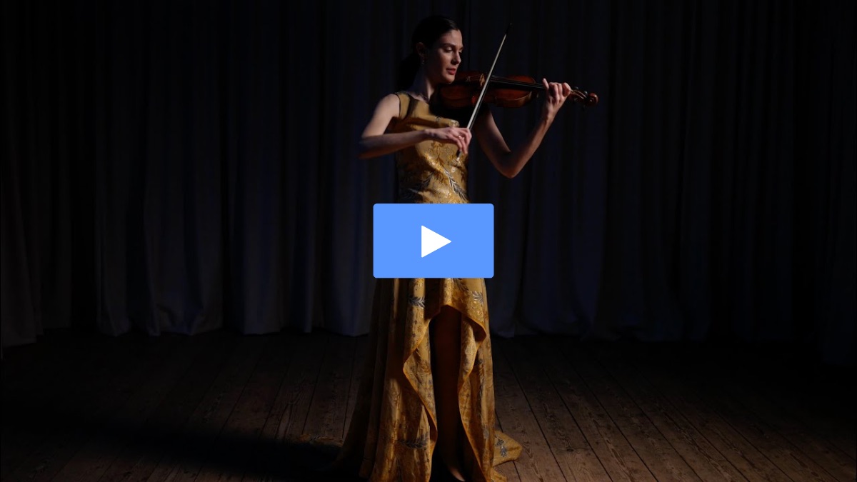 Bach Sonata for Violin Solo N.1 in G minor: II. Fuga - Elicia Silverstein, violinist