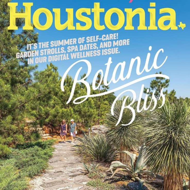 Cover of Houstonia magazine featuring photo from Houston Botanic Garden.