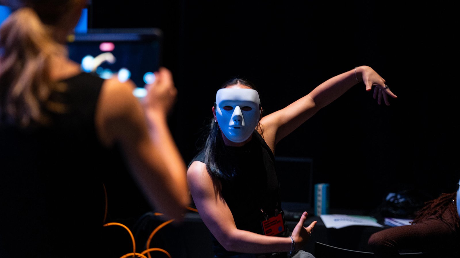 falling into you album cover