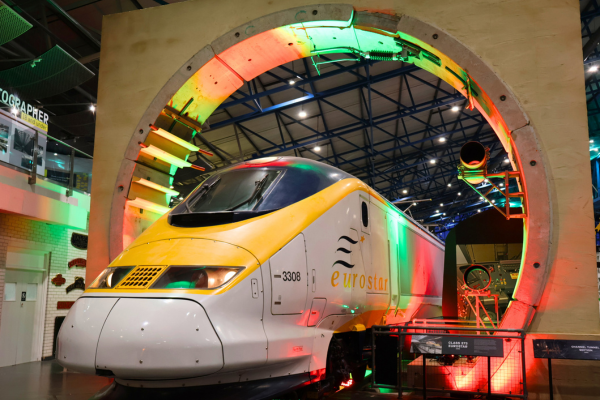 Storyteller in Station Hall