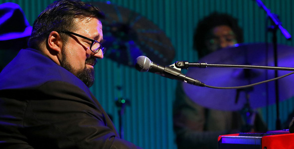 Joey DeFrancesco