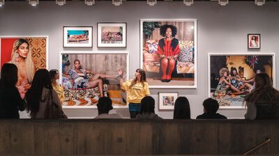 A group of students in an art gallery