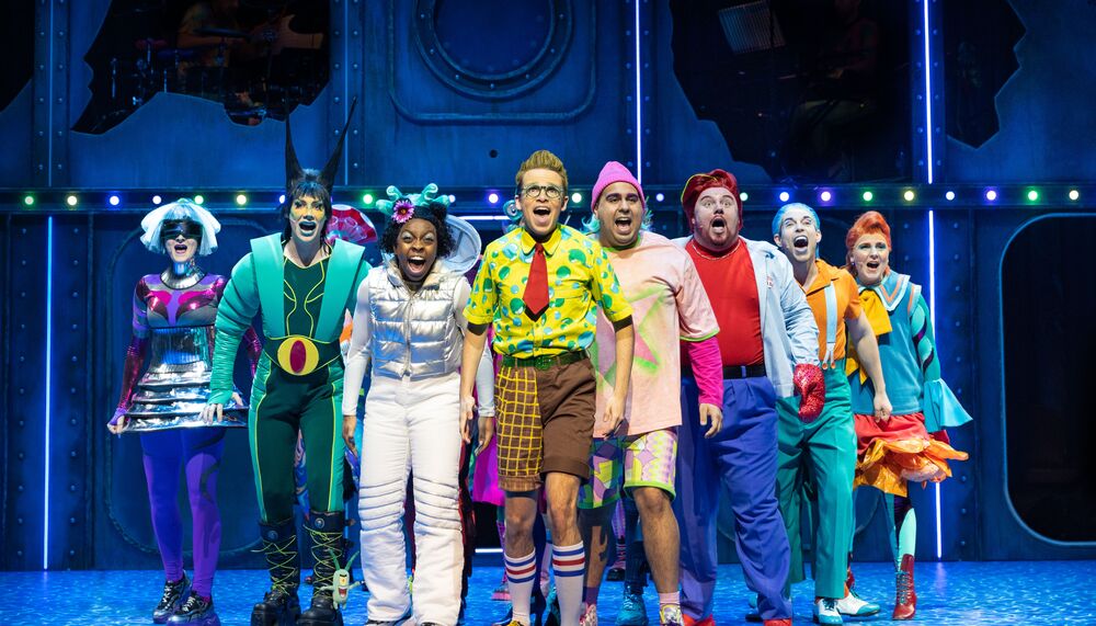 The Spongebob Musical cast on stage