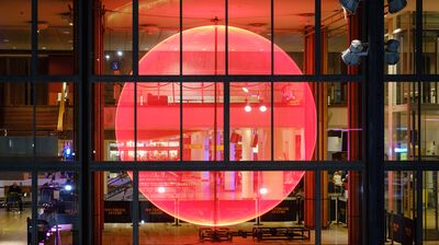 Fred Tschida, Sphere artwork, big illuminated red circle inside Royal Festival Hall