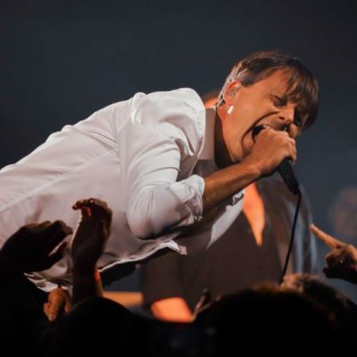 Suede in the Clore Ballroom