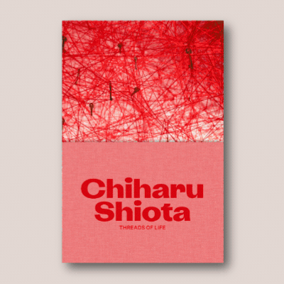 GIF of the Chiharu Shiota and Yin Xiuzhen catalogues