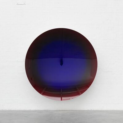Round mirror sculpture by Anish Kapoor